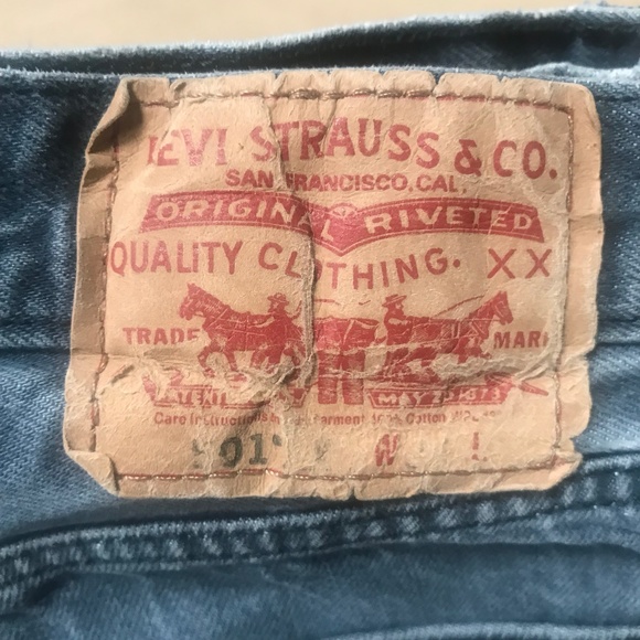 Levi's 501 Faded Black Jeans. Made in Mexico - Picture 2 of 3